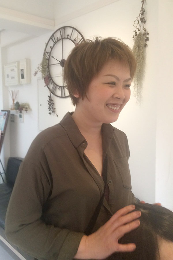 横浜にある人気の美容室・美容院「hair make Haku 横浜（ヘアメイク　ハク　ヨコハマ）」のスタッフ「武藤 まや」の画像