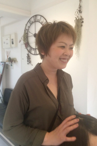 横浜にある人気の美容室・美容院「hair make Haku 横浜（ヘアメイク　ハク　ヨコハマ）」のスタッフ「武藤 まや」